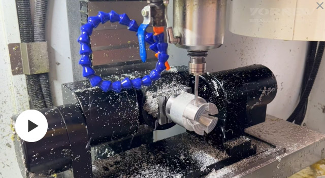 小型五轴加工中心